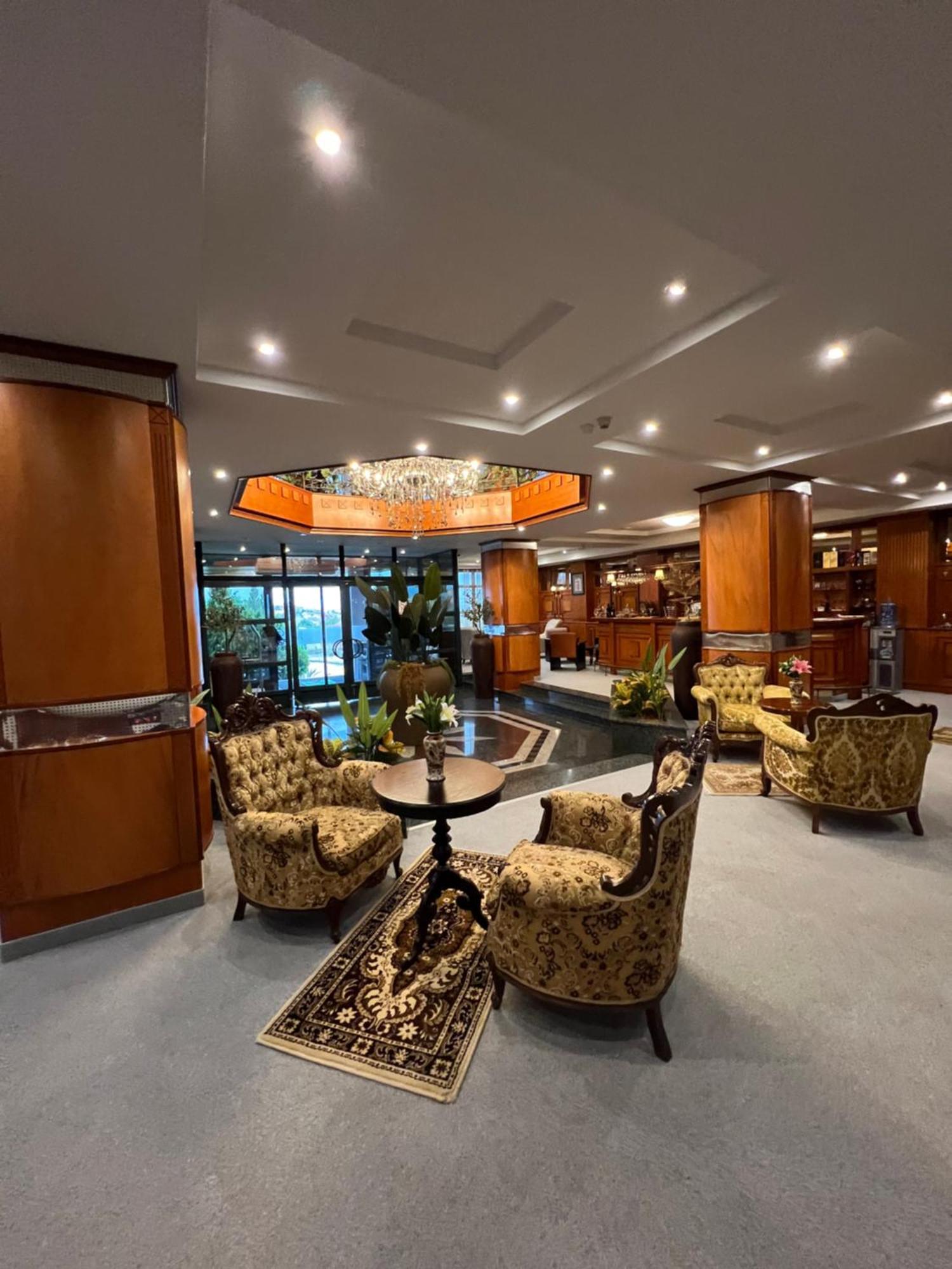 Hotel Princi i Arberit Prishtinë Luaran gambar